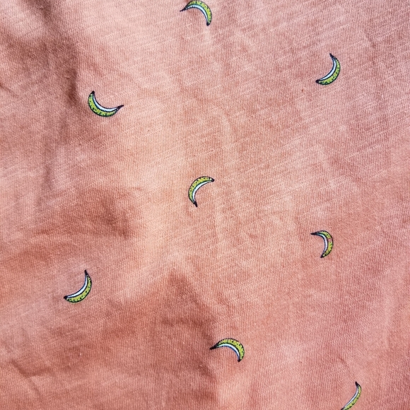 Banana Print Juniors Tee - Picture 2 of 4